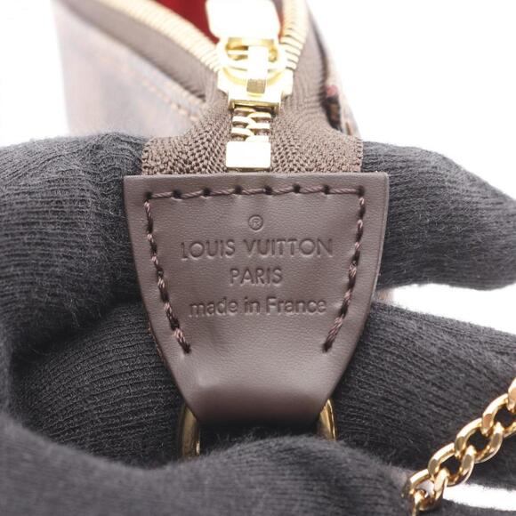 LOUIS VUITTON Brown Damier Leather Pochette Bag - Picture 4 of 8